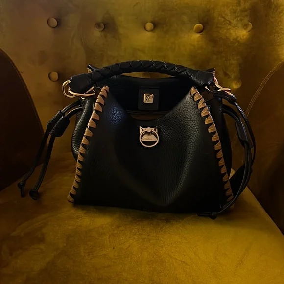 Mulberry leather handbag - Picture 1 of 4